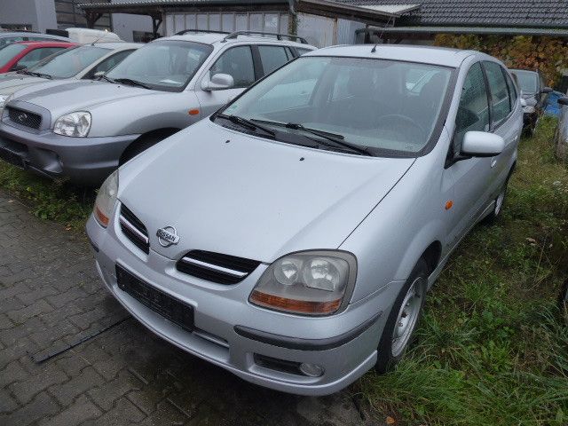 Nissan Almera 174.242 km 999 € Jaenschwalde 03197