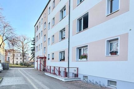 Wohnung Cottbus - 4 Zimmer, 77 m&sup2;, 650&euro; | Angebot:24706321