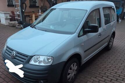VW Caddy 102.000 km 5.000 &euro; Spremberg 03130