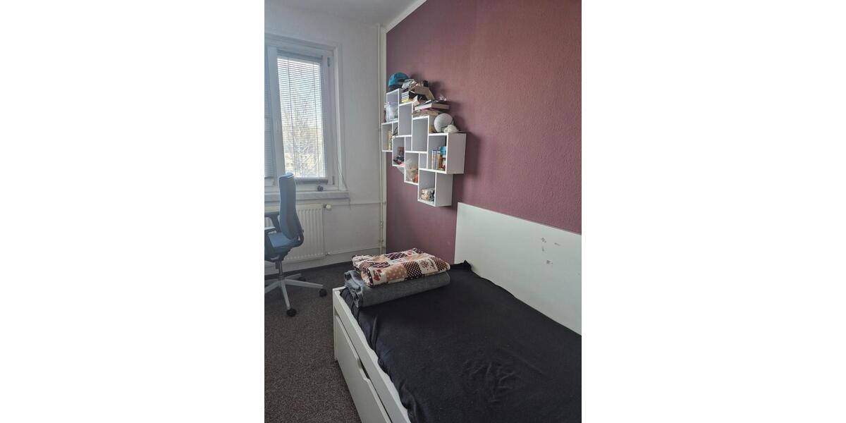 Etagenwohnung Cottbus Merzdorf - 2.5 Zimmer, 59 m&sup2;, 491&euro; | Angebot:26323806
