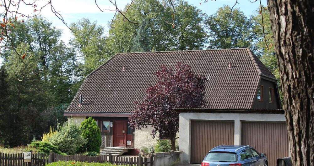 GR0ßZÜGIGES EINFAMILIENHAUS IN SIEWISCHDREBKAU 8 zimmer