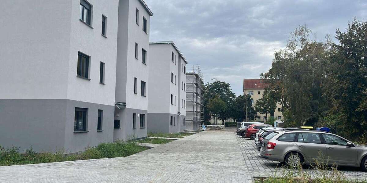 Etagenwohnung Cottbus - 3 Zimmer, 85 m&sup2;, 1.105&euro; | Angebot:25268917