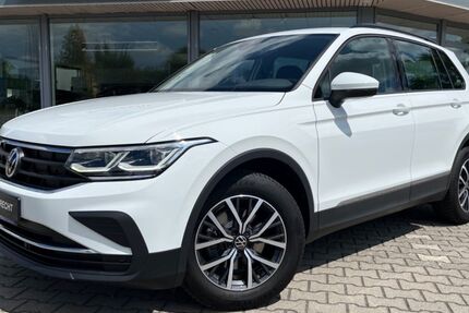 VW Tiguan 37.900 km 24.890 € Guben 03172