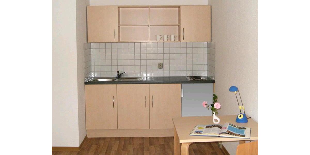 Etagenwohnung Cottbus - 1 Zimmer, 15 m&sup2;, 235&euro; | Angebot:24481520