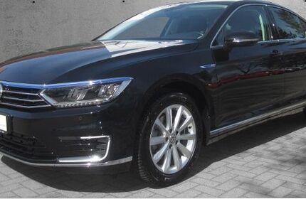 VW Passat 39.470 km 23.989 &euro; Cottbus 03044