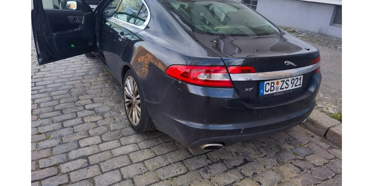 Jaguar XF 220.000 km 6.000 &euro; Cottbus 03046