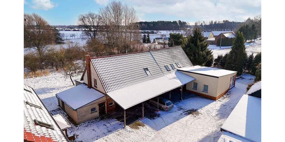 AUKTION: Gebäudekomplex mit 5 Wohneinheiten in schöner Lage zimmer