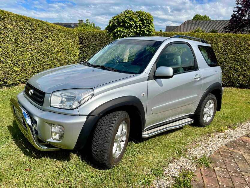 RAV 4