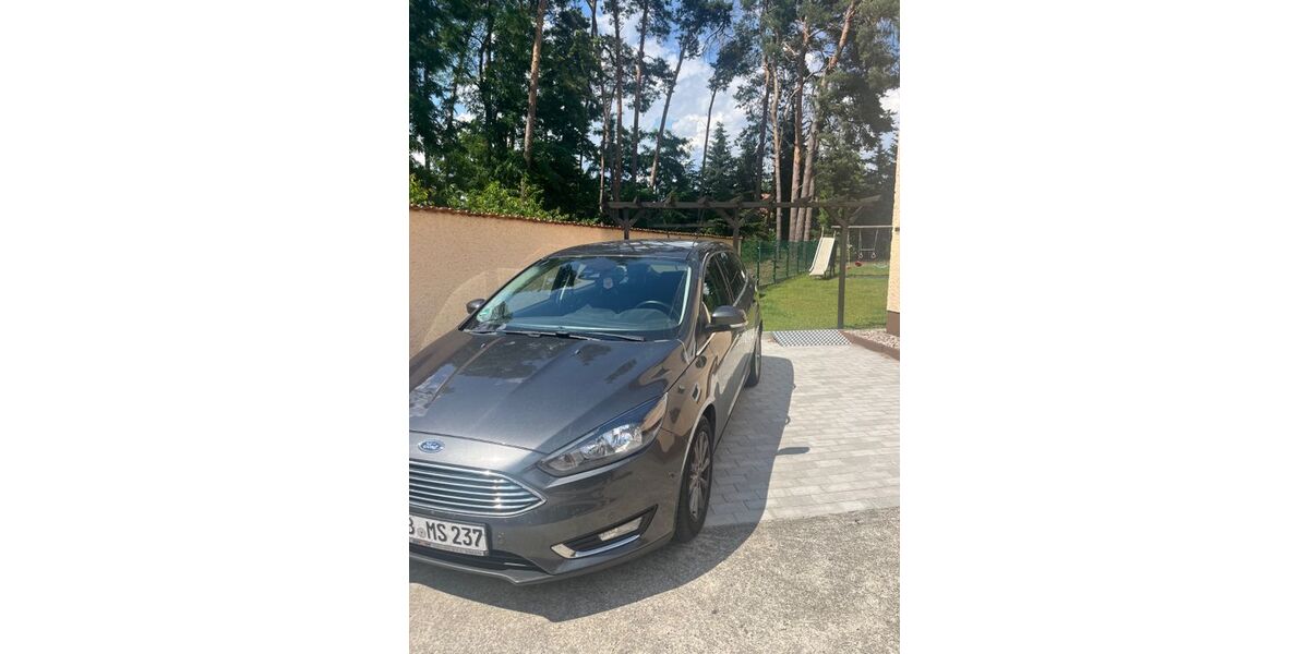 Ford Focus 95.000 km 9.500 &euro; Spremberg 03130