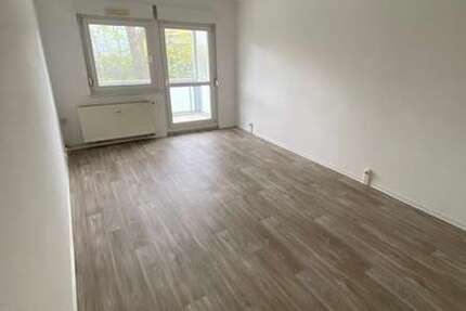 Wohnung Cottbus Spremberger Vorstadt - 3 Zimmer, 61 m&sup2;, 440&euro; | Angebot:26266085