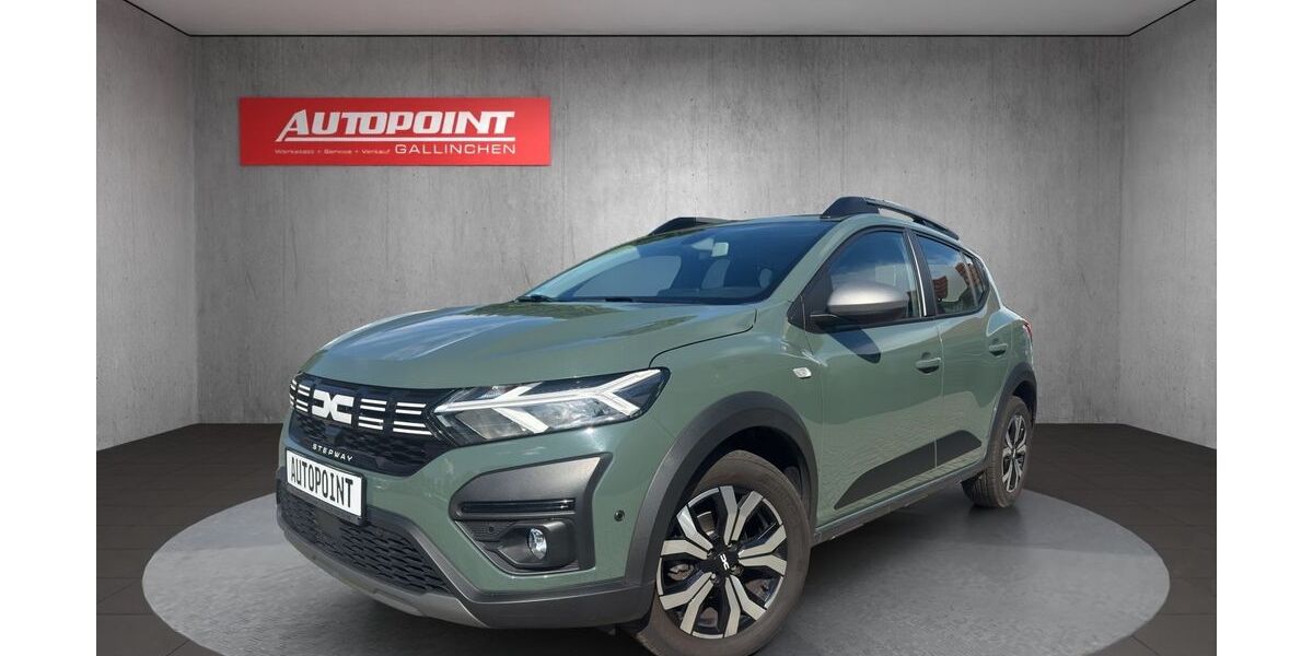 Dacia Sandero 61.000 km 13.950 &euro; Cottbus 03051