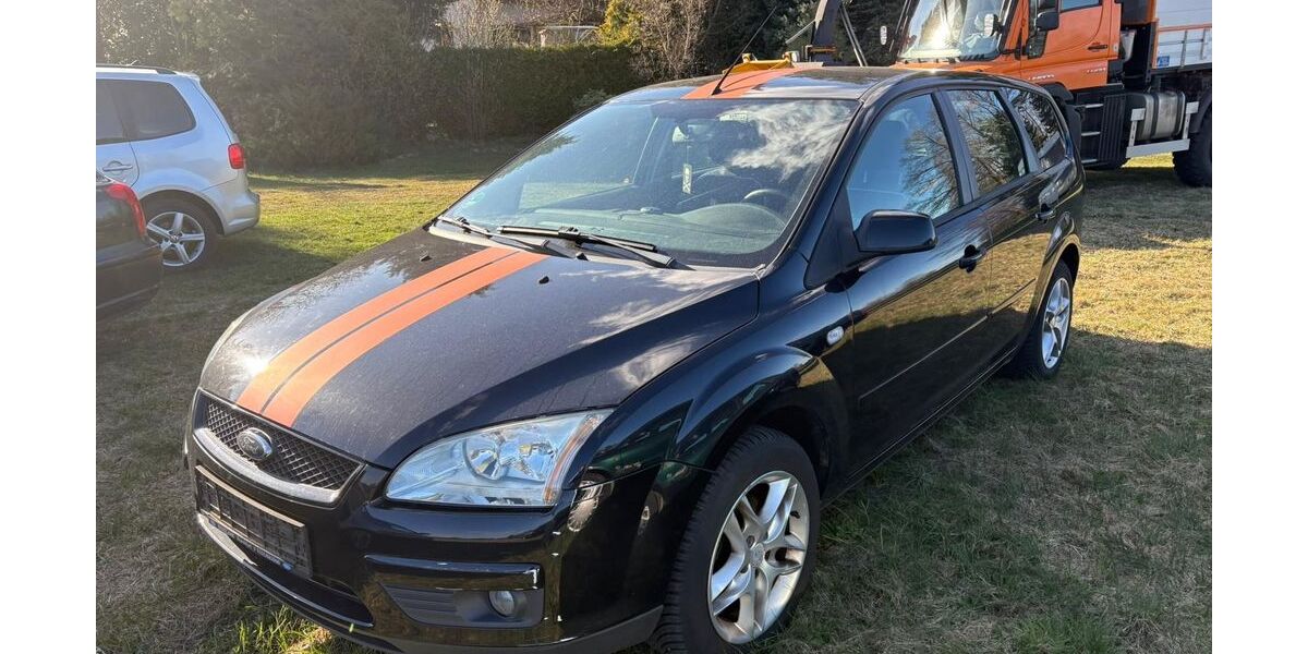Ford Focus 262.000 km 999 &euro; Tschernitz 03130