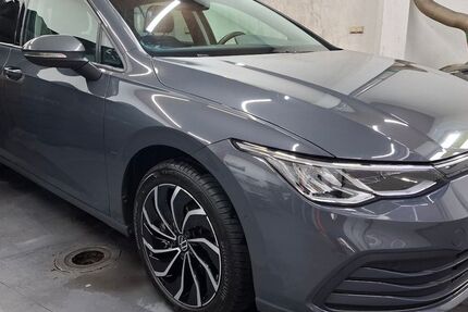 VW Golf 100.867 km 17.890 &euro; Cottbus 03042