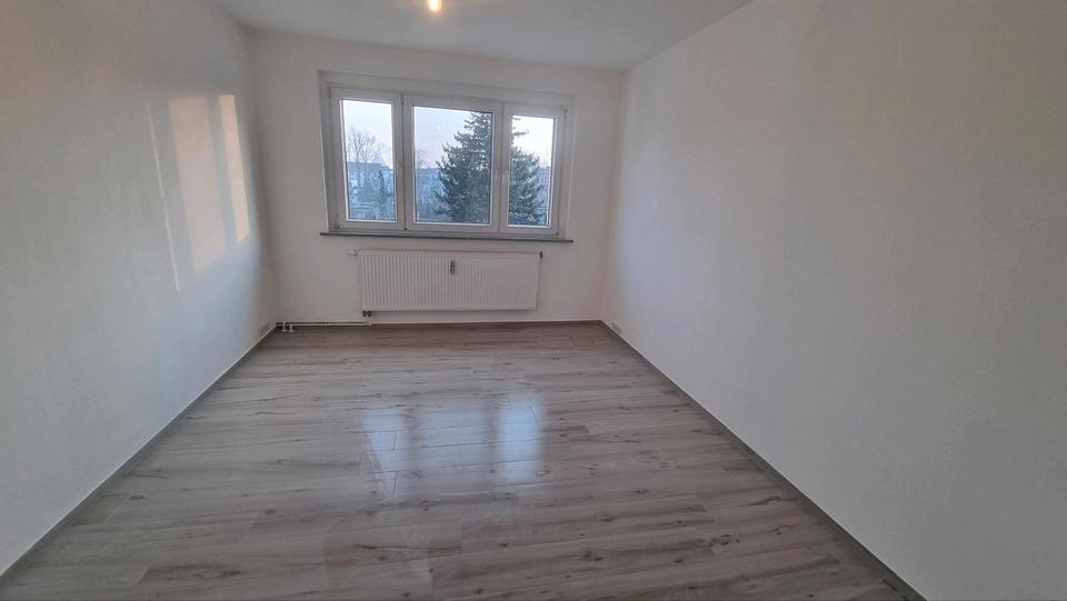 Etagenwohnung Cottbus Merzdorf - 3 Zimmer, 57 m&sup2;, 142.000&euro; | Angebot:26267413