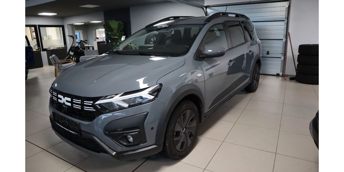 Dacia Jogger 13.211 km 19.700 &euro; Döbern 03159
