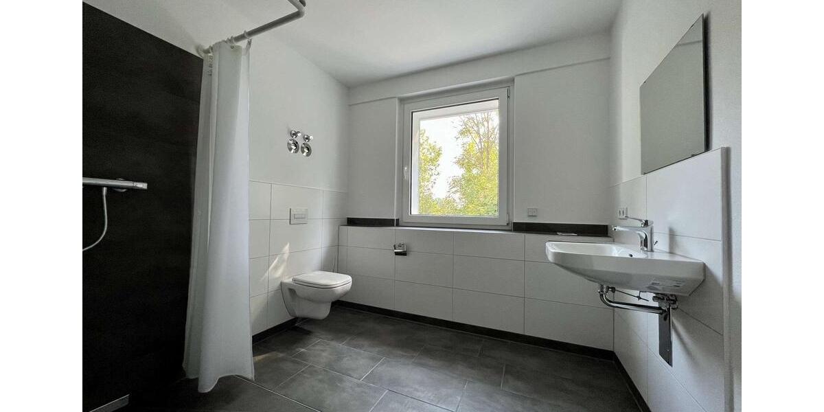 Etagenwohnung Peitz - 2 Zimmer, 100 m&sup2;, 475&euro; | Angebot:25810096