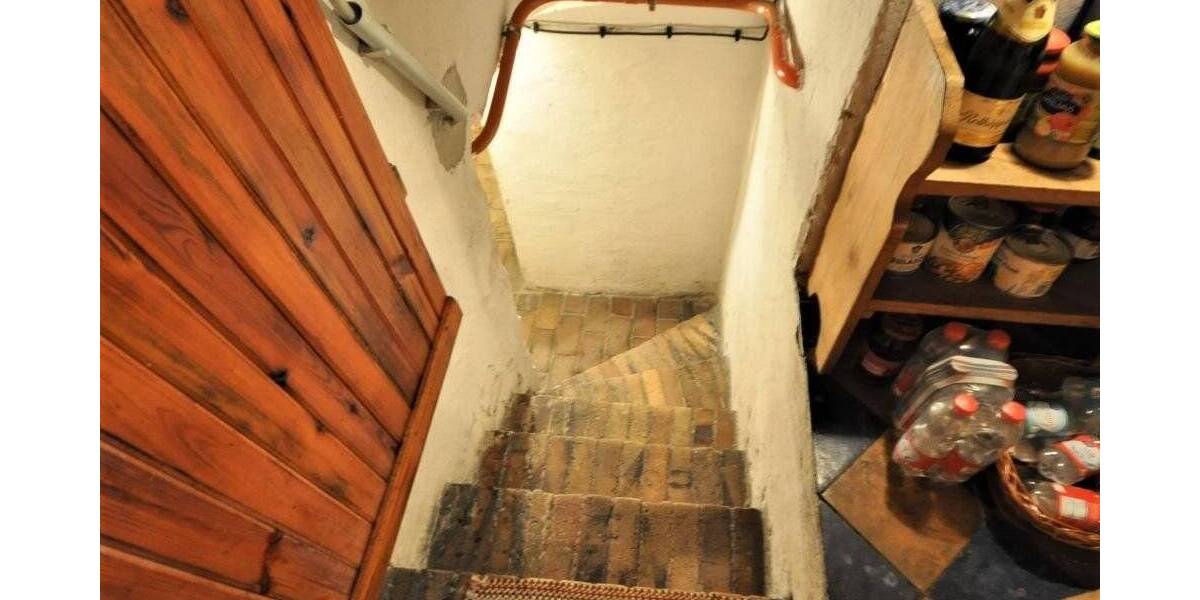 Interessanter 3-Seiten-Bauernhof mit angrenzender Wiese in Rohne 5 zimmer