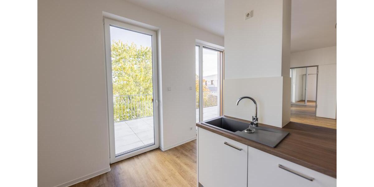 Etagenwohnung Cottbus Sachsendorf - 3 Zimmer, 152 m&sup2;, 1.987&euro; | Angebot:25962650