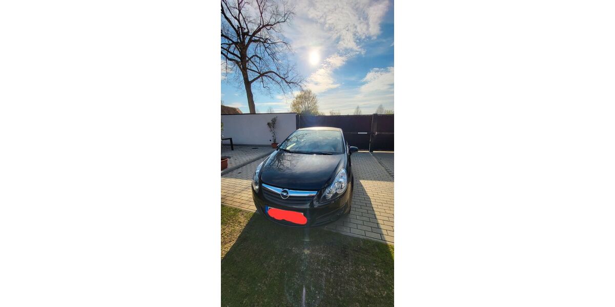 Opel Corsa 88.000 km 3.299 &euro; Cottbus 03044