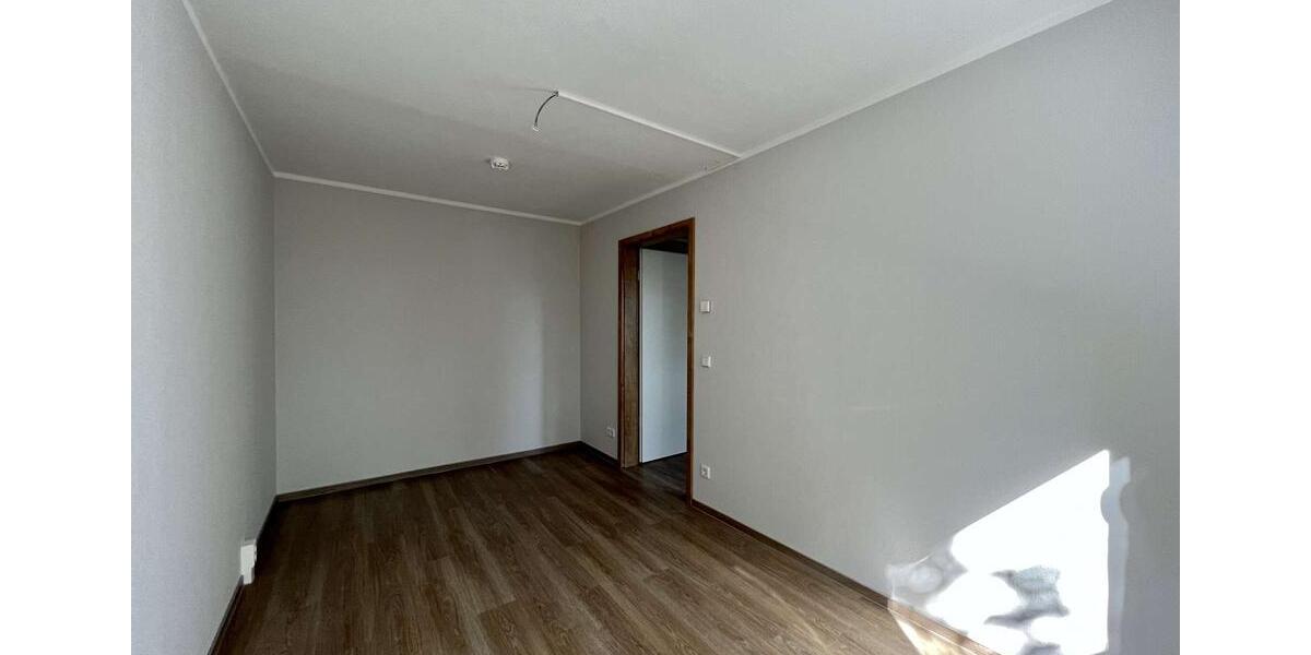 Etagenwohnung Peitz - 2 Zimmer, 100 m&sup2;, 475&euro; | Angebot:25810096
