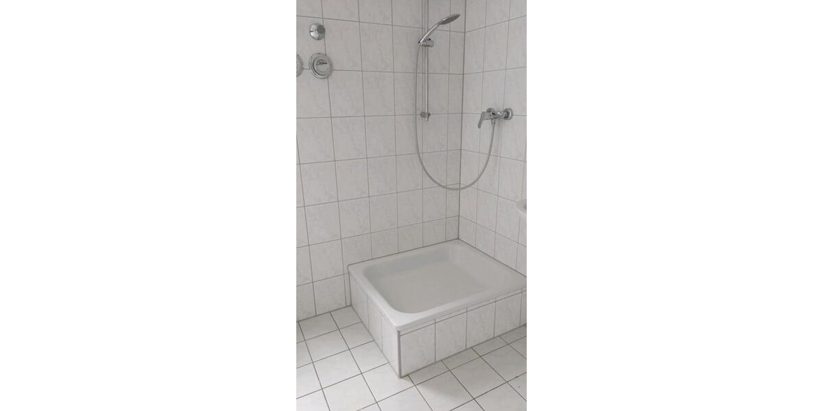 Erdgeschoßwohnung Forst (Lausitz) - 1 Zimmer, 35 m&sup2;, 340&euro; | Angebot:25044270