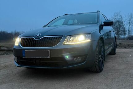 Skoda Octavia 140.000 km 15.900 &euro; Cottbus 03044
