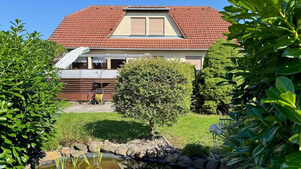 Einfamilienhaus Neupetershain - 8 Zimmer, 159 m&sup2;, 178.000&euro; | Angebot:25197133
