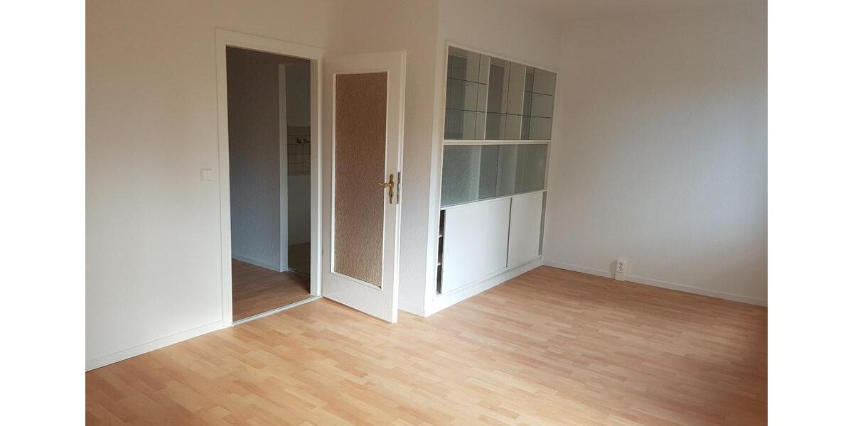 Etagenwohnung Cottbus - 2 Zimmer, 48 m&sup2;, 560&euro; | Angebot:26662767