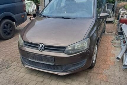VW Polo 109.683 km 5.890 &euro; Cottbus 03051
