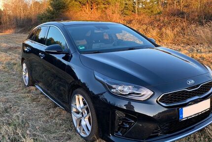 Kia pro ceed / ProCeed 99.000 km 15.800 &euro; Teichland 03185