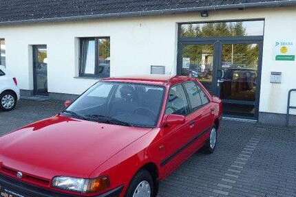 Mazda 323 164.474 km 2.985 € Jänschwalde 03197