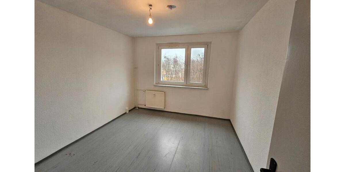 Etagenwohnung Cottbus - 4 Zimmer, 68 m&sup2;, 130.000&euro; | Angebot:27008606