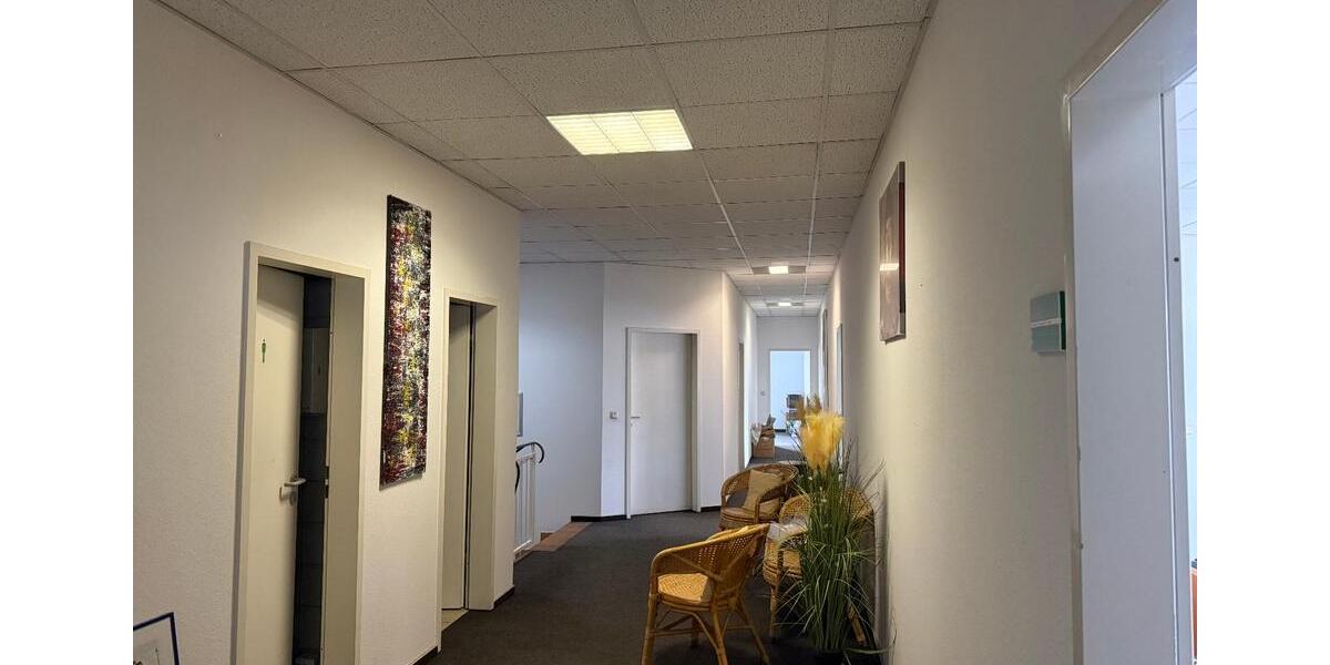 vielseitig nutzbare Büro-, Gewerbe- u. Lagerflächen 03051 Cottbus zimmer