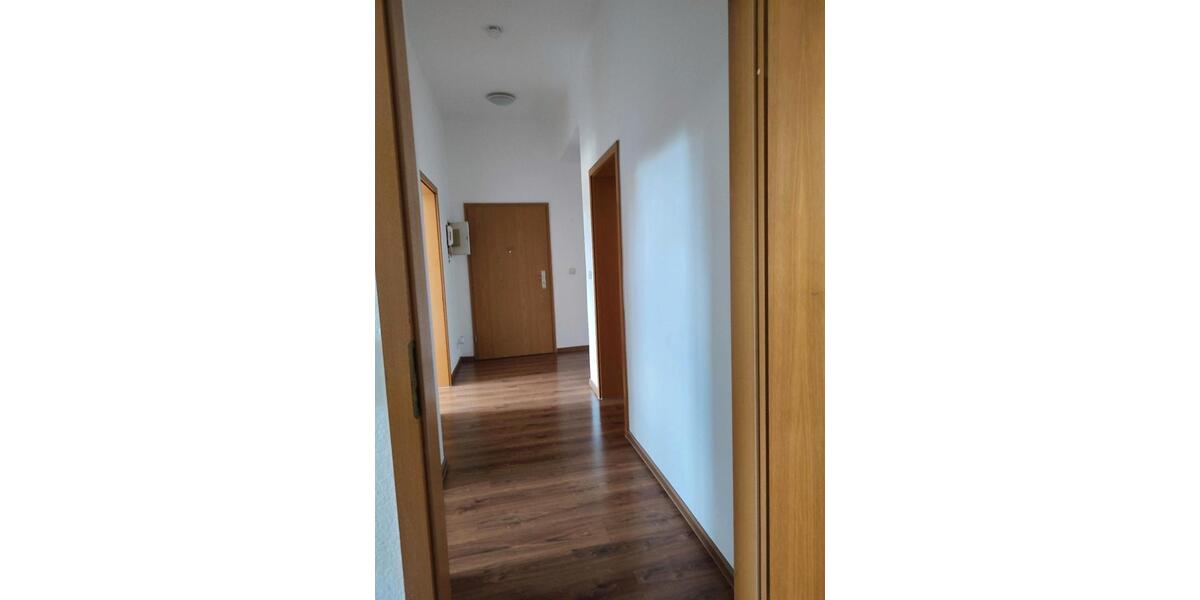 Erdgeschoßwohnung Forst (Lausitz) - 3 Zimmer, 73 m&sup2;, 80.000&euro; | Angebot:25904871