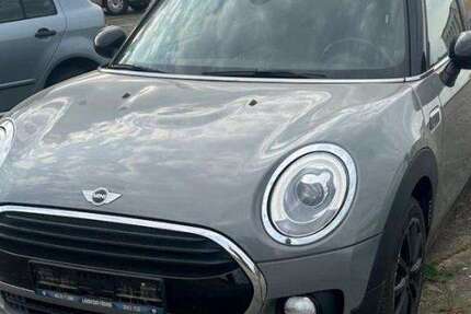Mini Cooper D Clubman 110.360 km 11.950 &euro; Schleife 02959