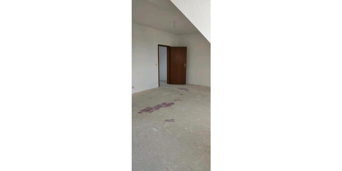 Dachgeschoßwohnung Spremberg - 2 Zimmer, 38 m&sup2;, 485&euro; | Angebot:24563333