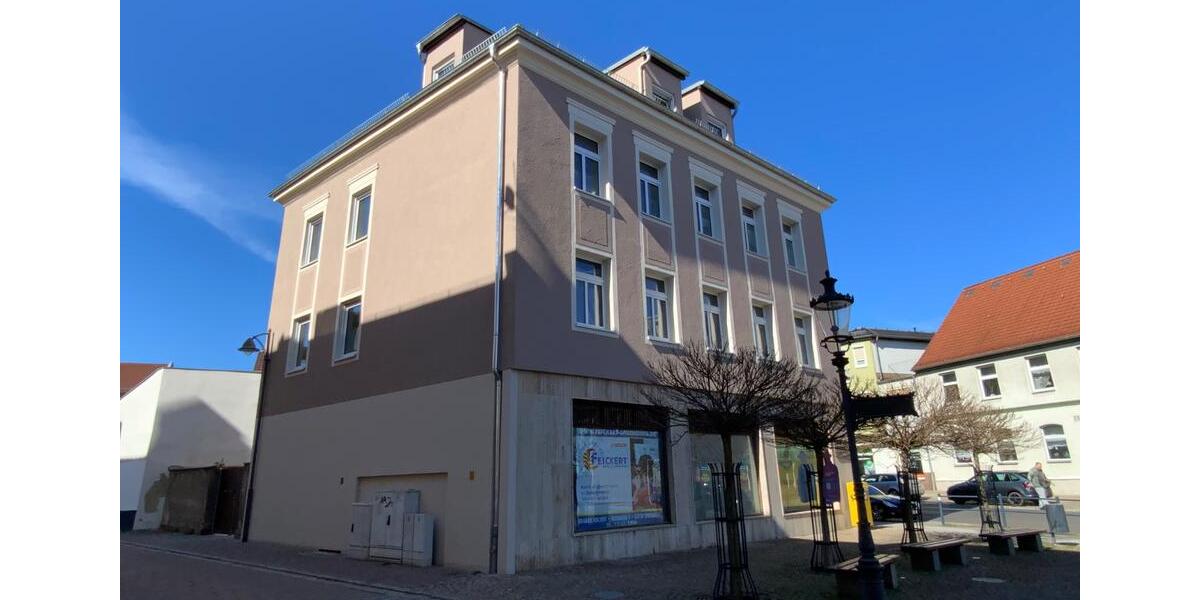Dachgeschoßwohnung Spremberg - 4 Zimmer, 119 m&sup2;, 1.190&euro; | Angebot:26367739