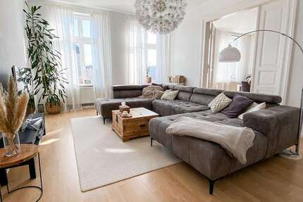 Wohnung zum Mieten in Cottbus 1.275 € 135 m² 5 zimmer