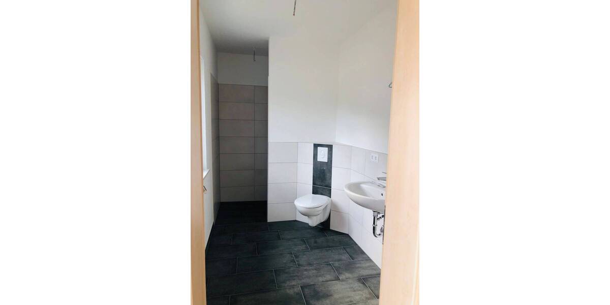 Doppelhaushälfte Kolkwitz Hänchen - 4 Zimmer, 130 m&sup2;, 1.430&euro; | Angebot:26471037