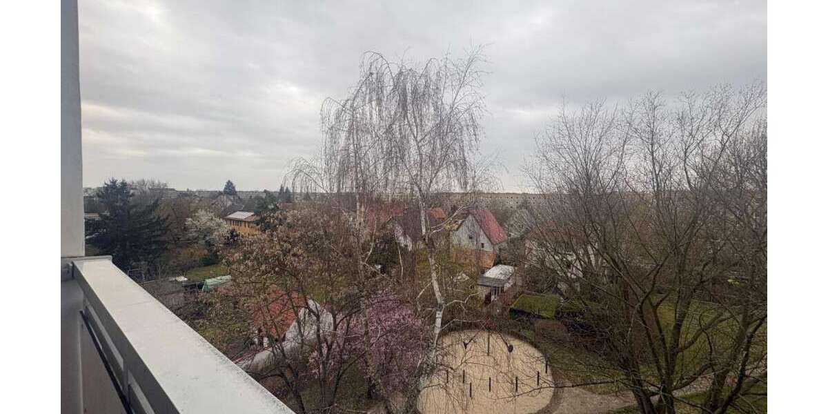 Etagenwohnung Cottbus Ströbitz - 3 Zimmer, 56 m&sup2;, 400&euro; | Angebot:26266080