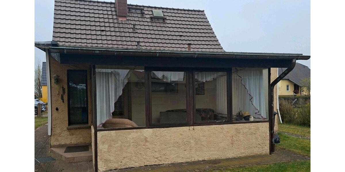 Einfamilienhaus Forst (Lausitz) - 2 Zimmer, 71 m&sup2;, 90.000&euro; | Angebot:26125703