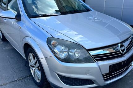 Opel Astra 170.000 km 3.990 € Cottbus 03042