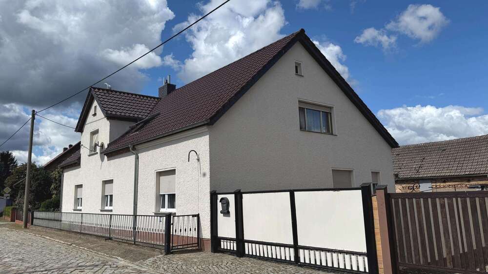 Einfamilienhaus Felixsee - 8 Zimmer, 190 m&sup2;, 163.000&euro; | Angebot:25197146