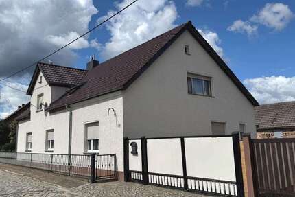 Haus Felixsee - 8 Zimmer, 190 m&sup2;, 163.000&euro; | Angebot:25197146