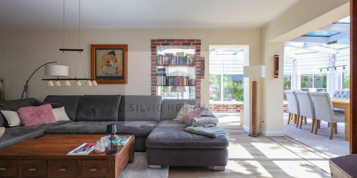 Viel Komfort auf einer Ebene 4 zimmer