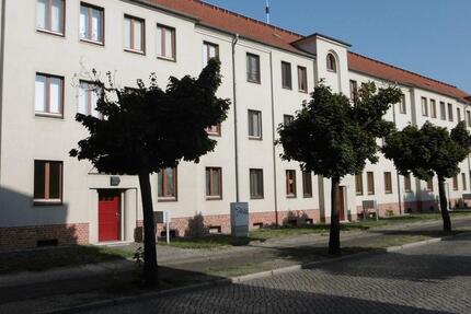 Wohnung Forst (Lausitz) - 1 Zimmer, 40 m&sup2;, 258&euro; | Angebot:24712200