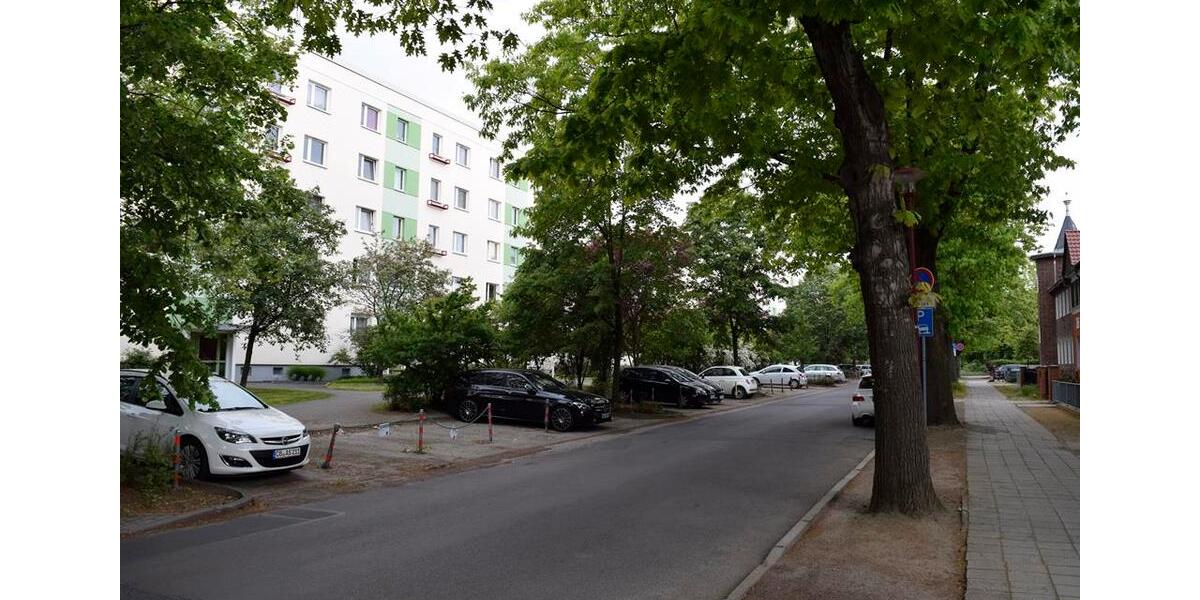 Garagen / Stellplätze Cottbus - 25&euro; | Angebot:26591390
