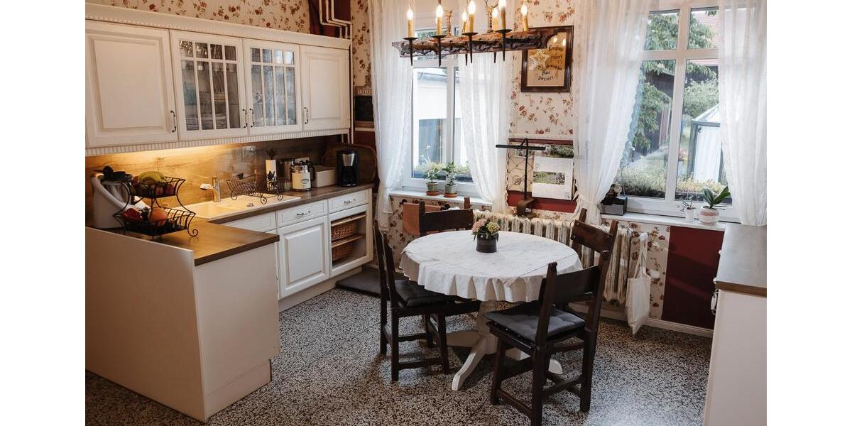 Einfamilienhaus Forst (Lausitz) - 7 Zimmer, 176 m&sup2;, 315.000&euro; | Angebot:26890907