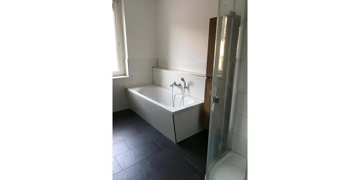 Erdgeschoßwohnung Spremberg - 3 Zimmer, 88 m&sup2;, 660&euro; | Angebot:25986091