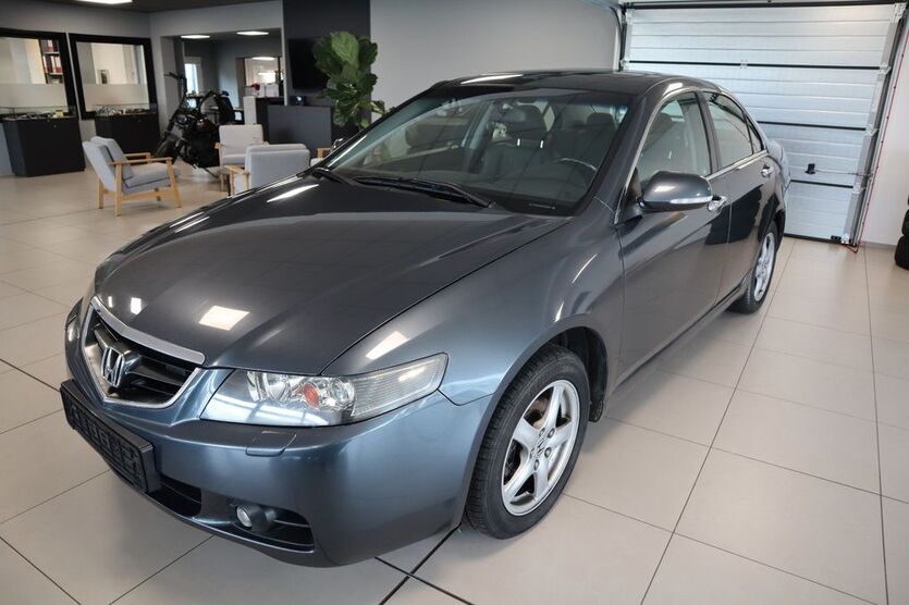 Honda Accord 262.339 km 2.300 € Döbern 03159